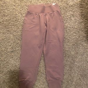 nike joggers 7/8 length